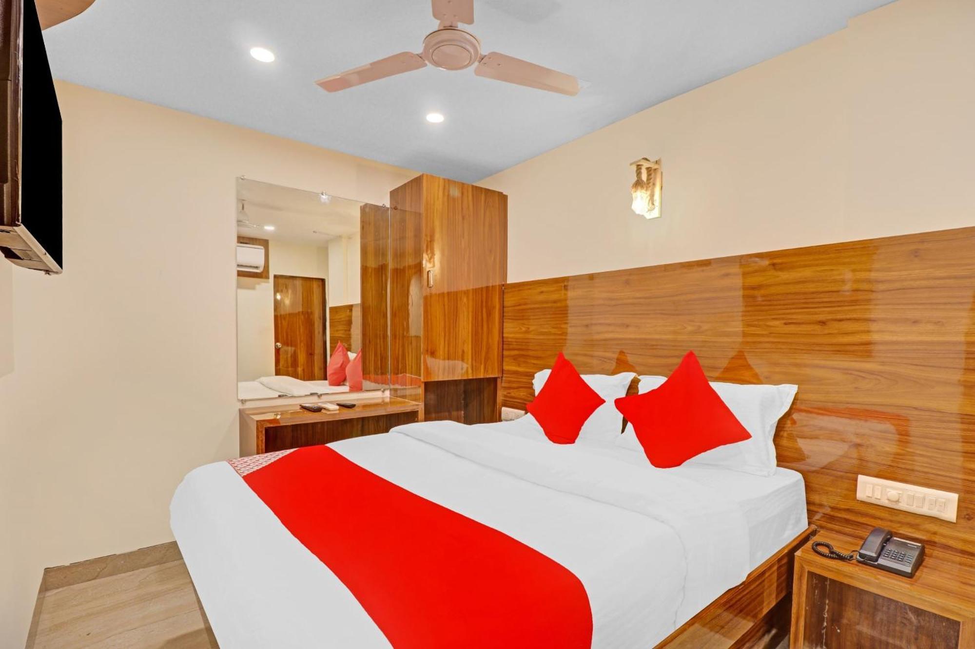 Hotel O Royal Park Mumbai Exterior photo